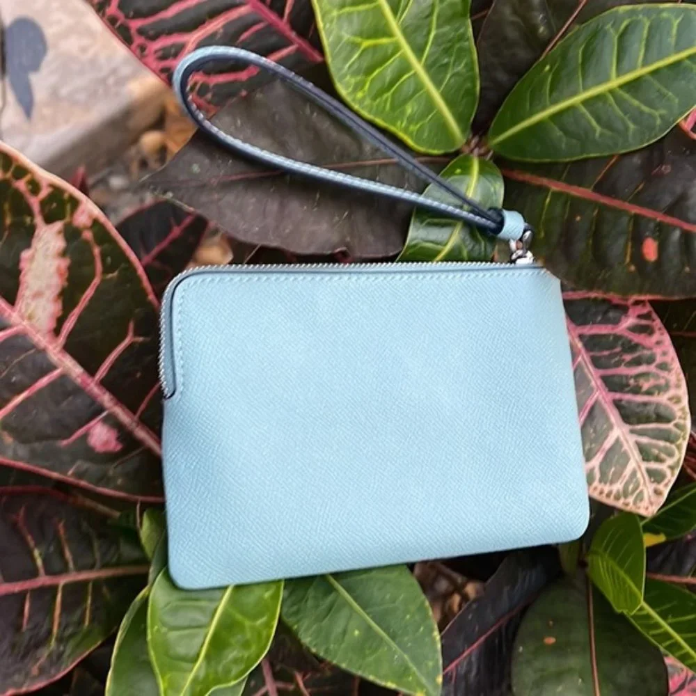 Coach Corner Zip Wristlet NWT - Picture 5 of 15